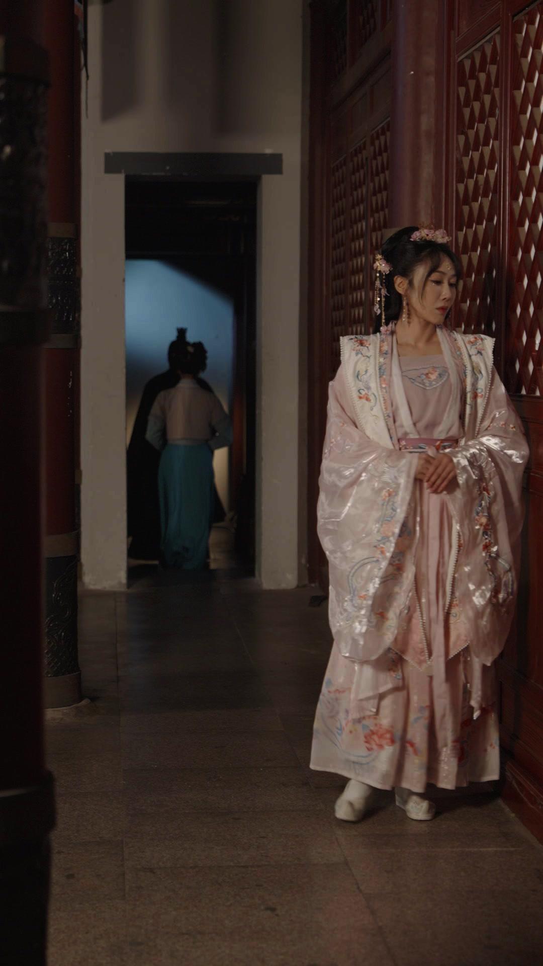 Jangan Harap Bisa Naik Takhta!