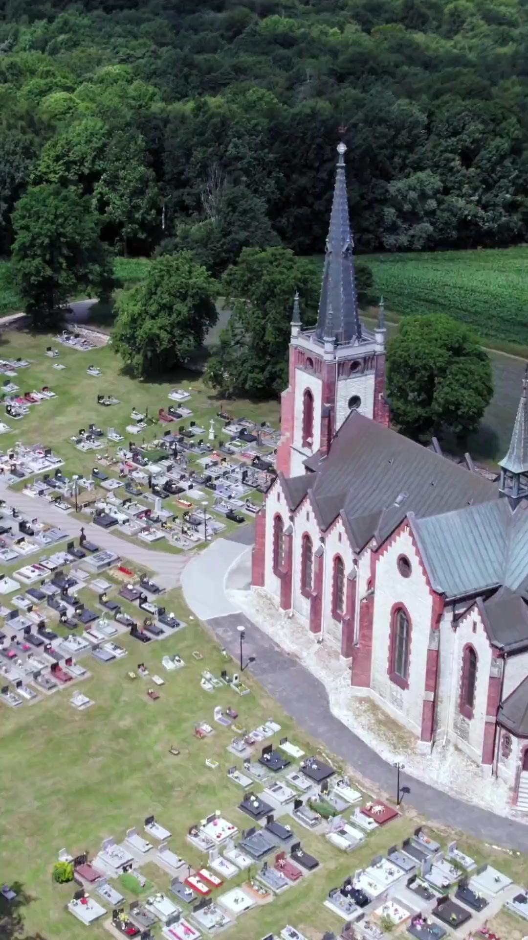 (Dublagem) Jade Foster é Minha