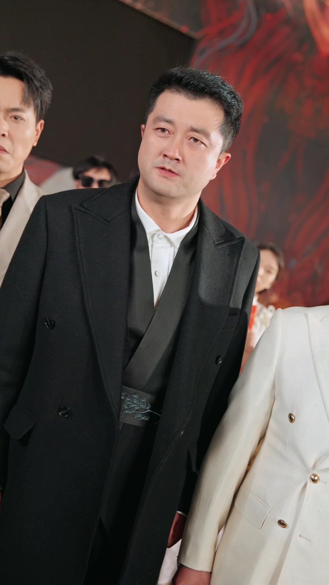 They Mocked Mom. Now They Beg!