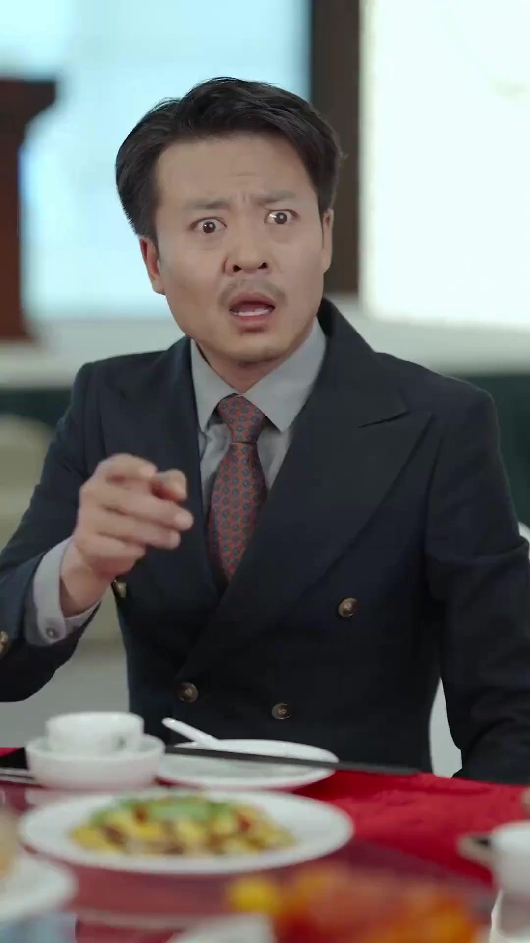 (مدبلج) حارس الأمن جمال هو العملاق المالي