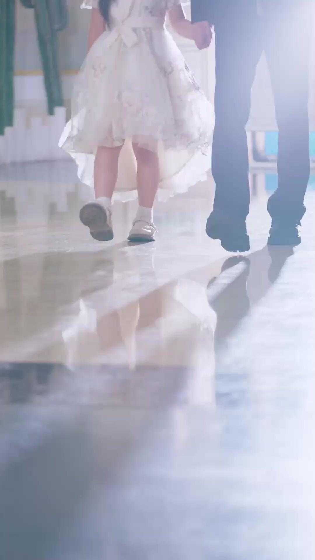 (Dubbed) Old Man, This's My New Dad