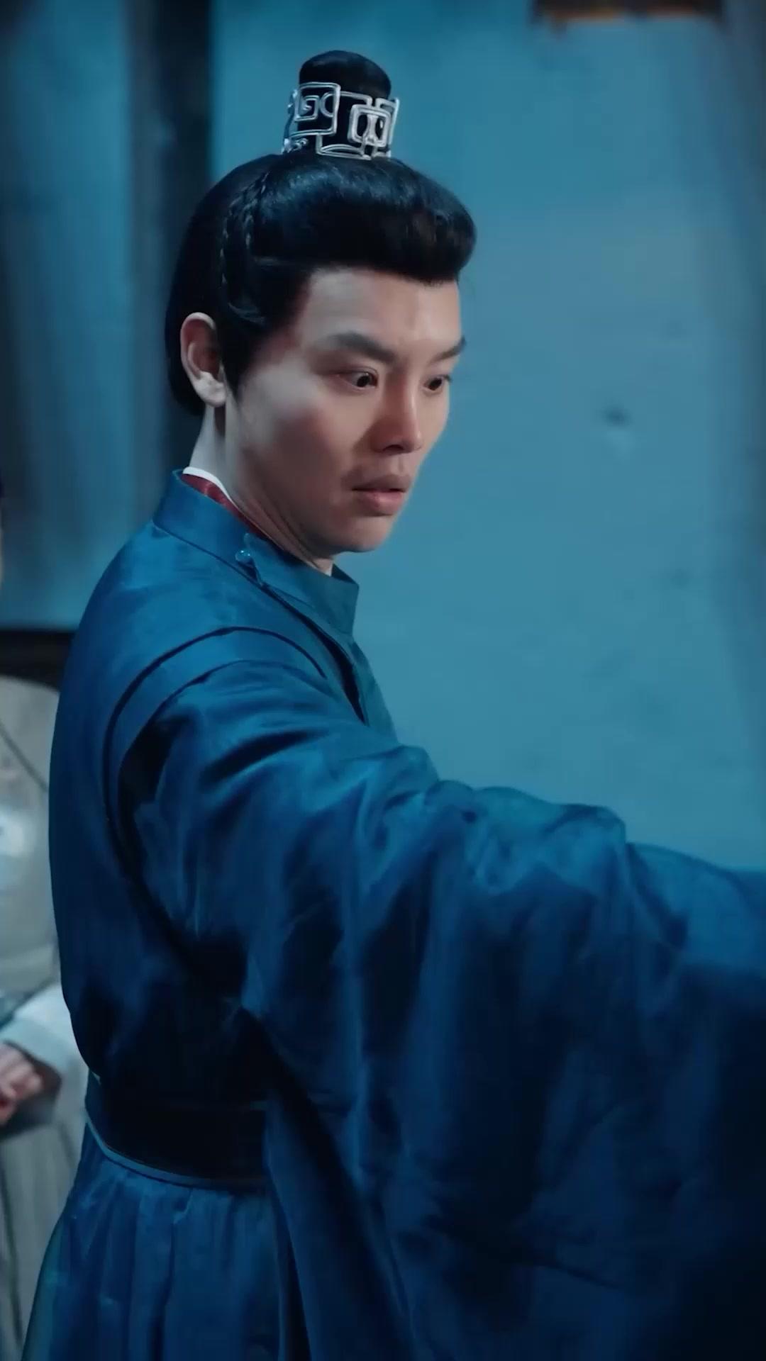 التّغنّي في مَهَبّ الرِّيحِ