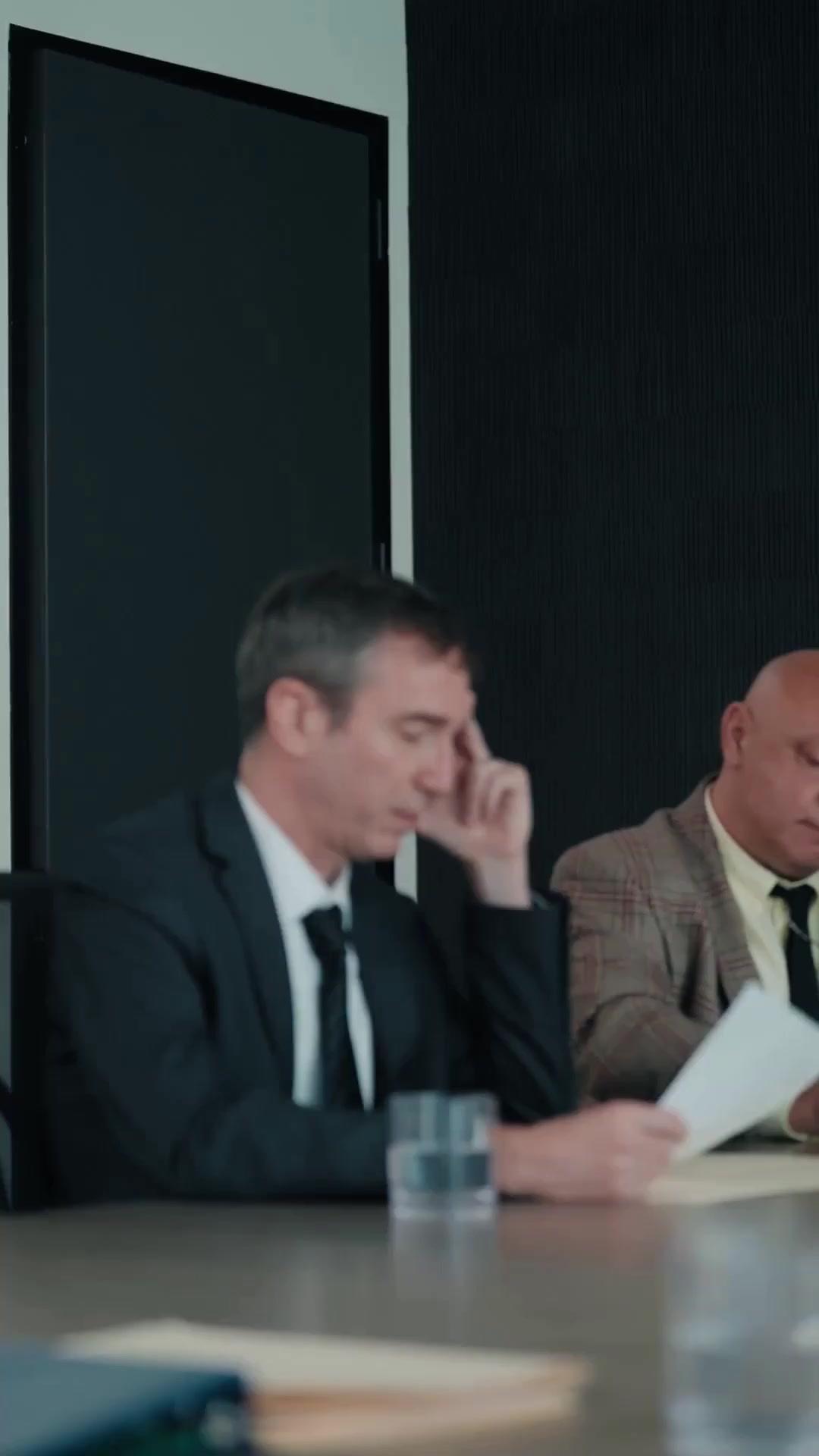 (Doblado) El rey oculto es mi padre