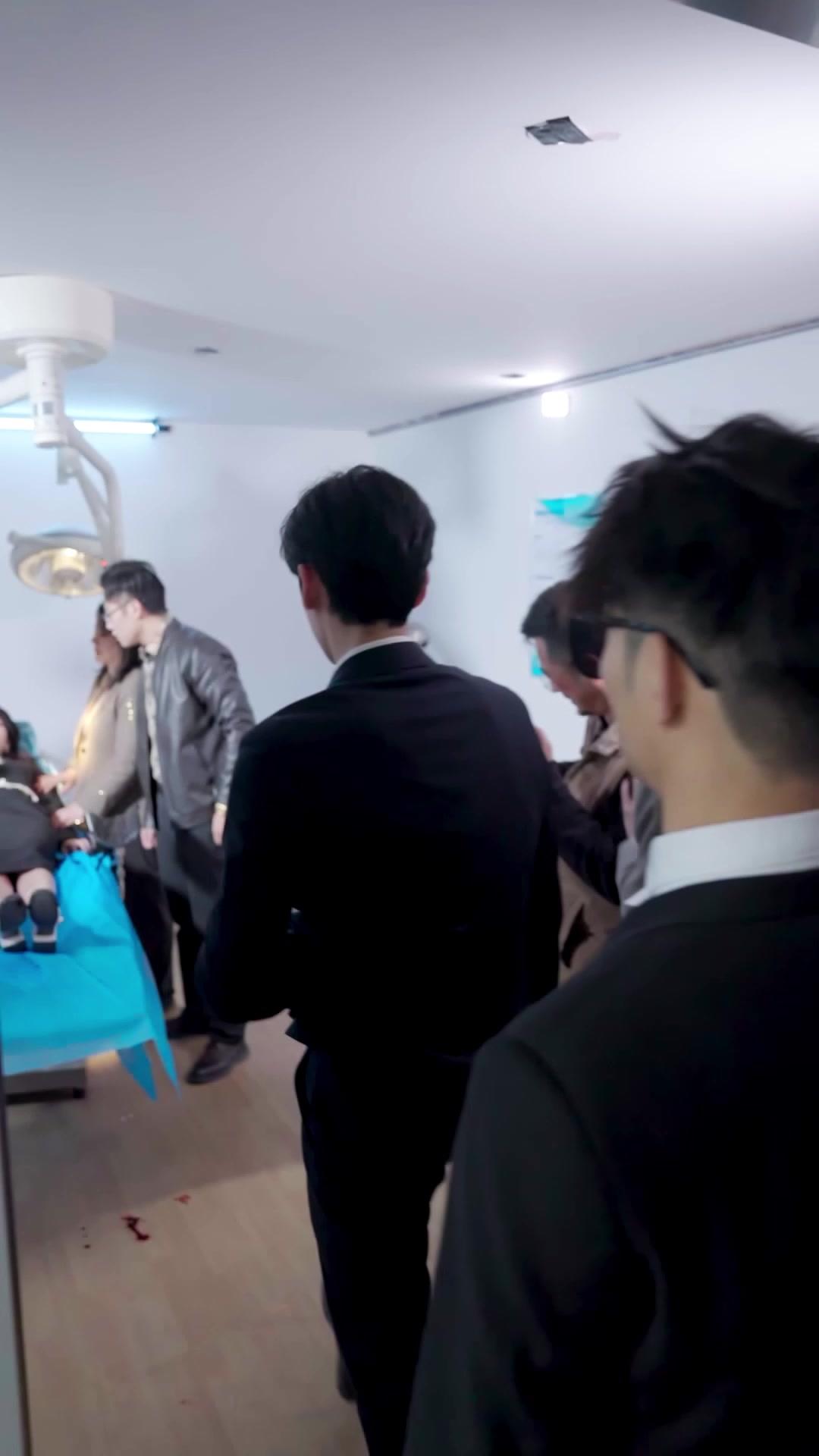 Zwillingsherzen: Liebe in Asche