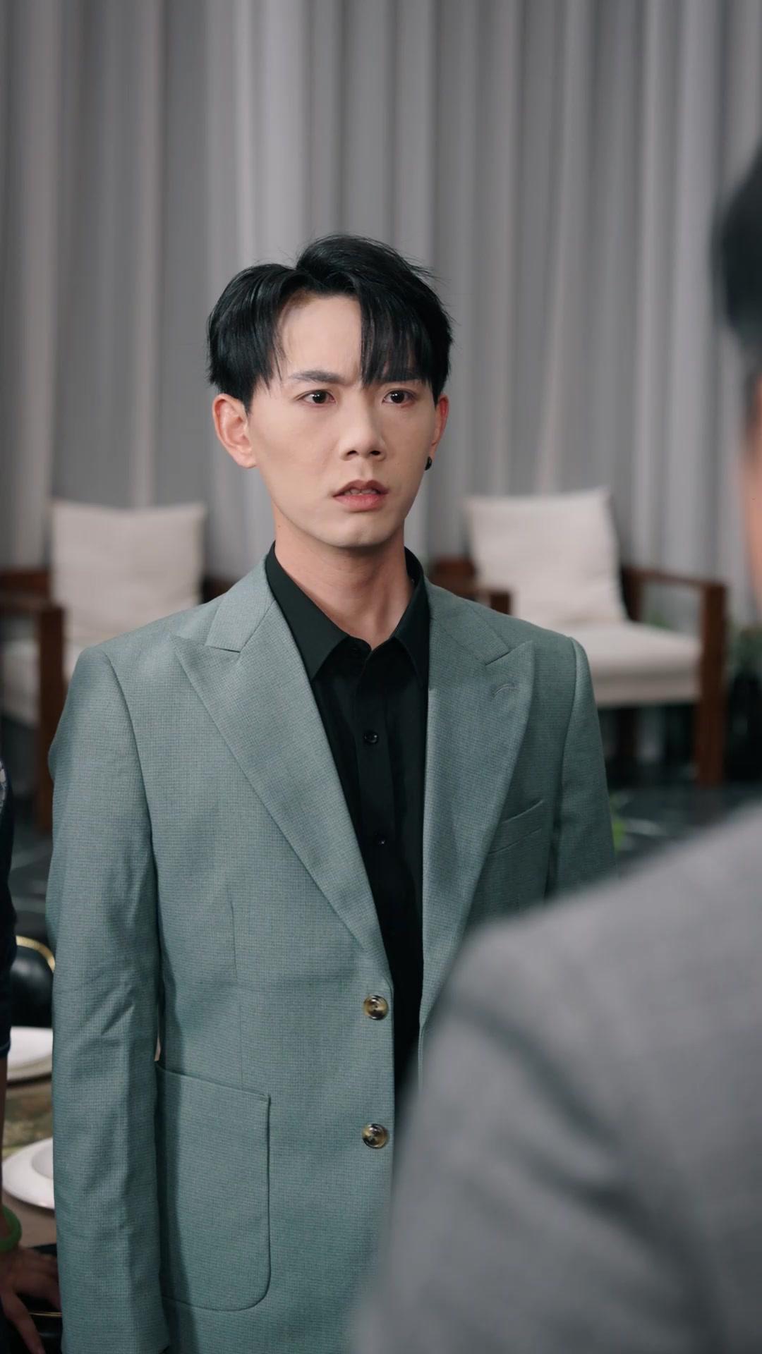 Fedakarlıktan Sonra: Uçurumdan Döndü