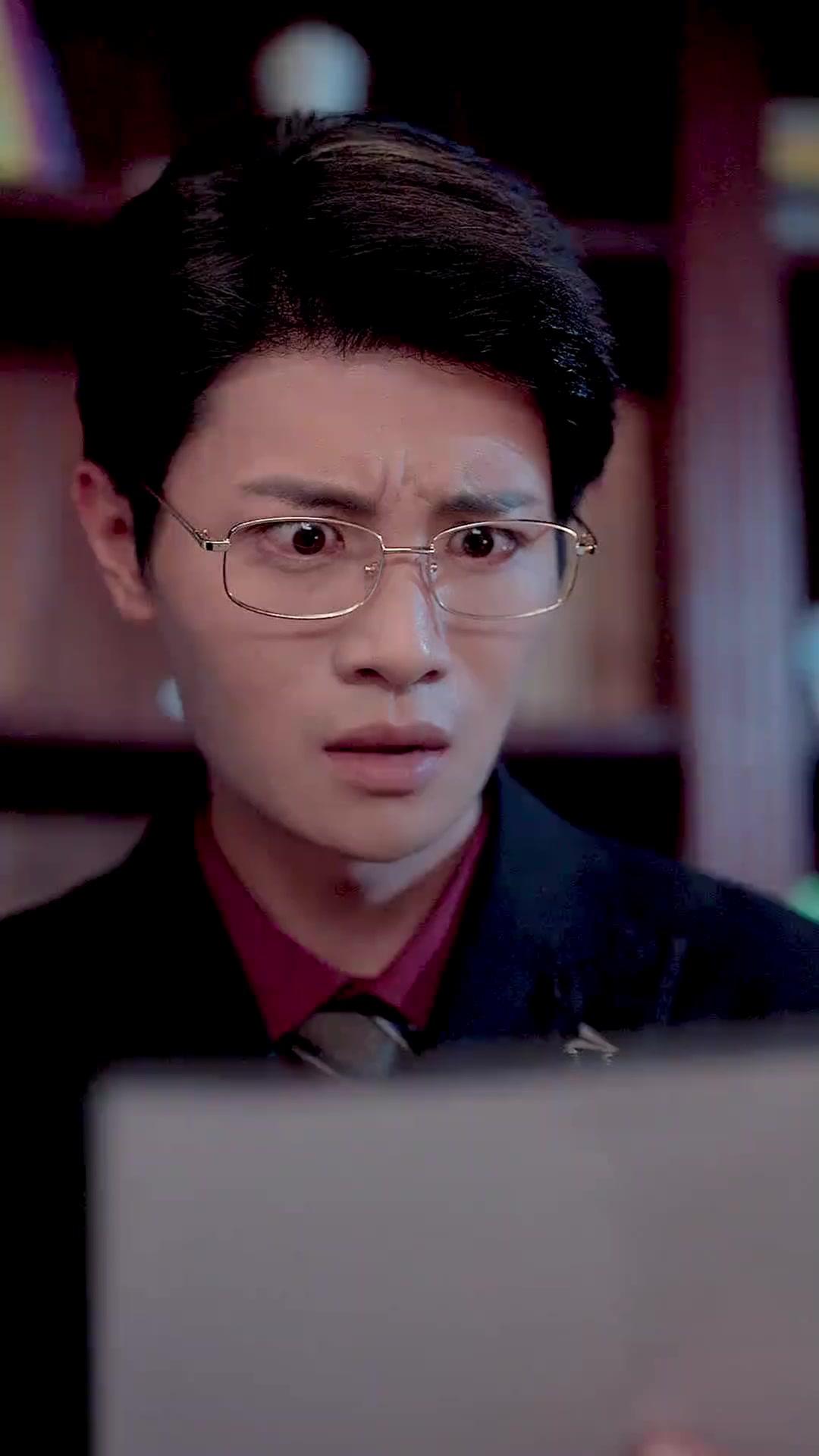 เธอไม่ใช่จันทราเดิม