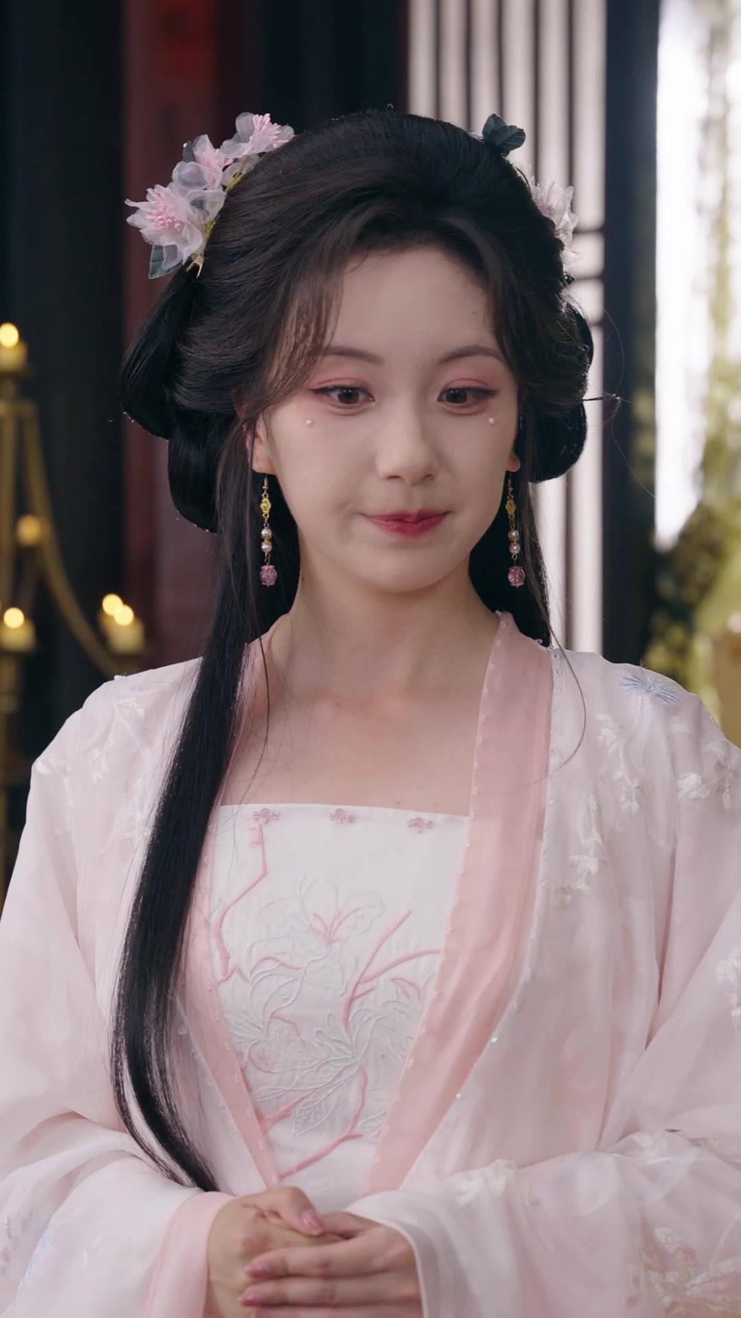 Pindah Alam Jadi Permaisuri