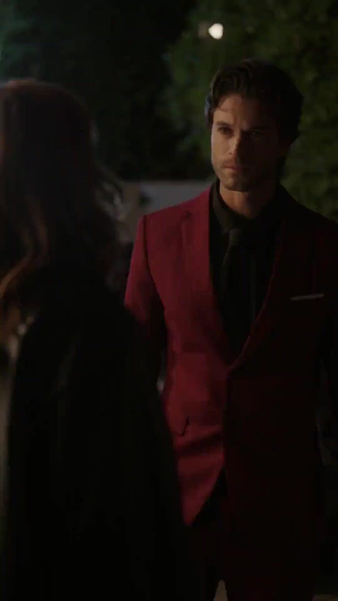 (Doublage)BRÛLÉS PAR L'AMOUR