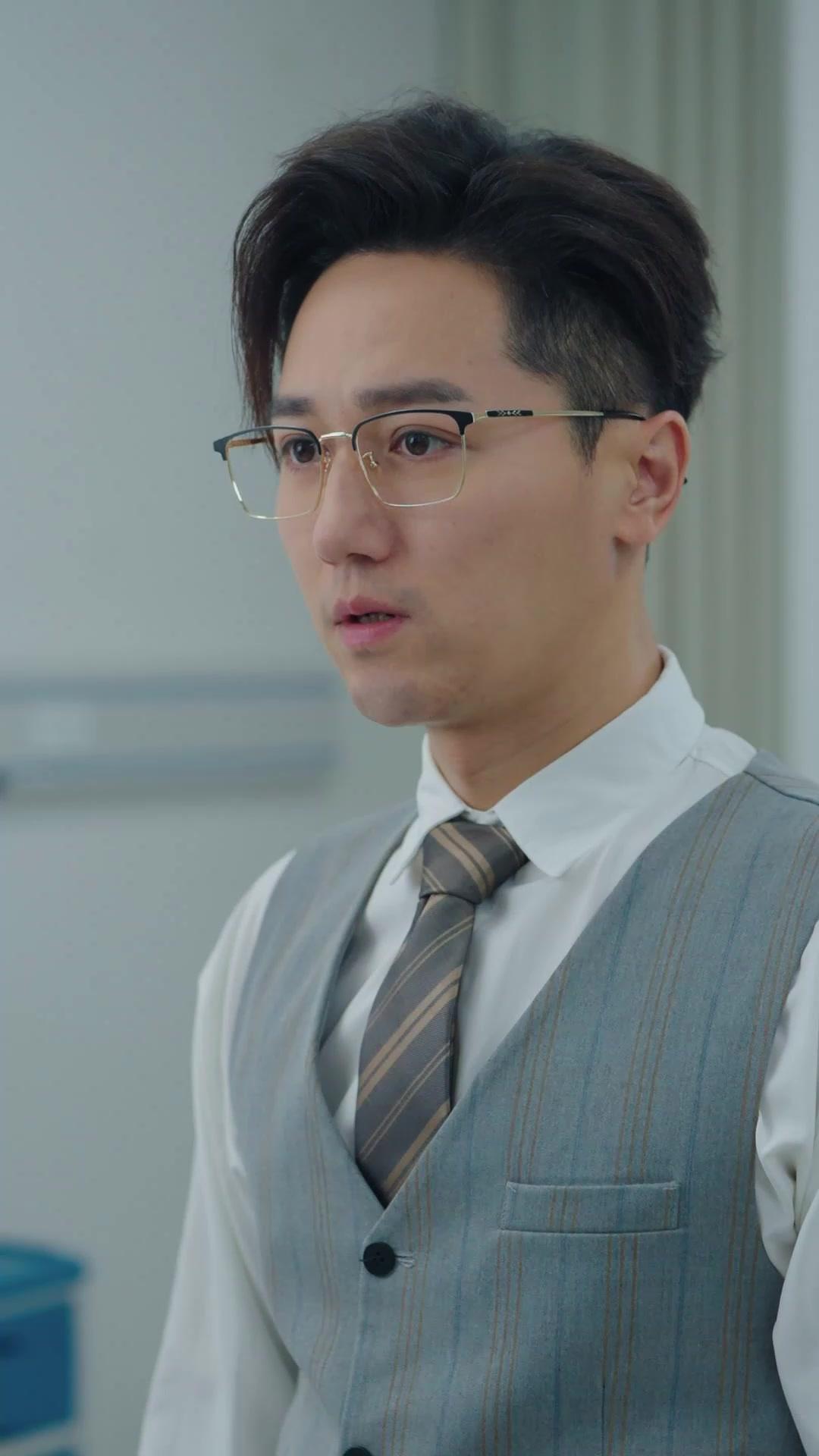 VÉRITÉ AUX CENDRES