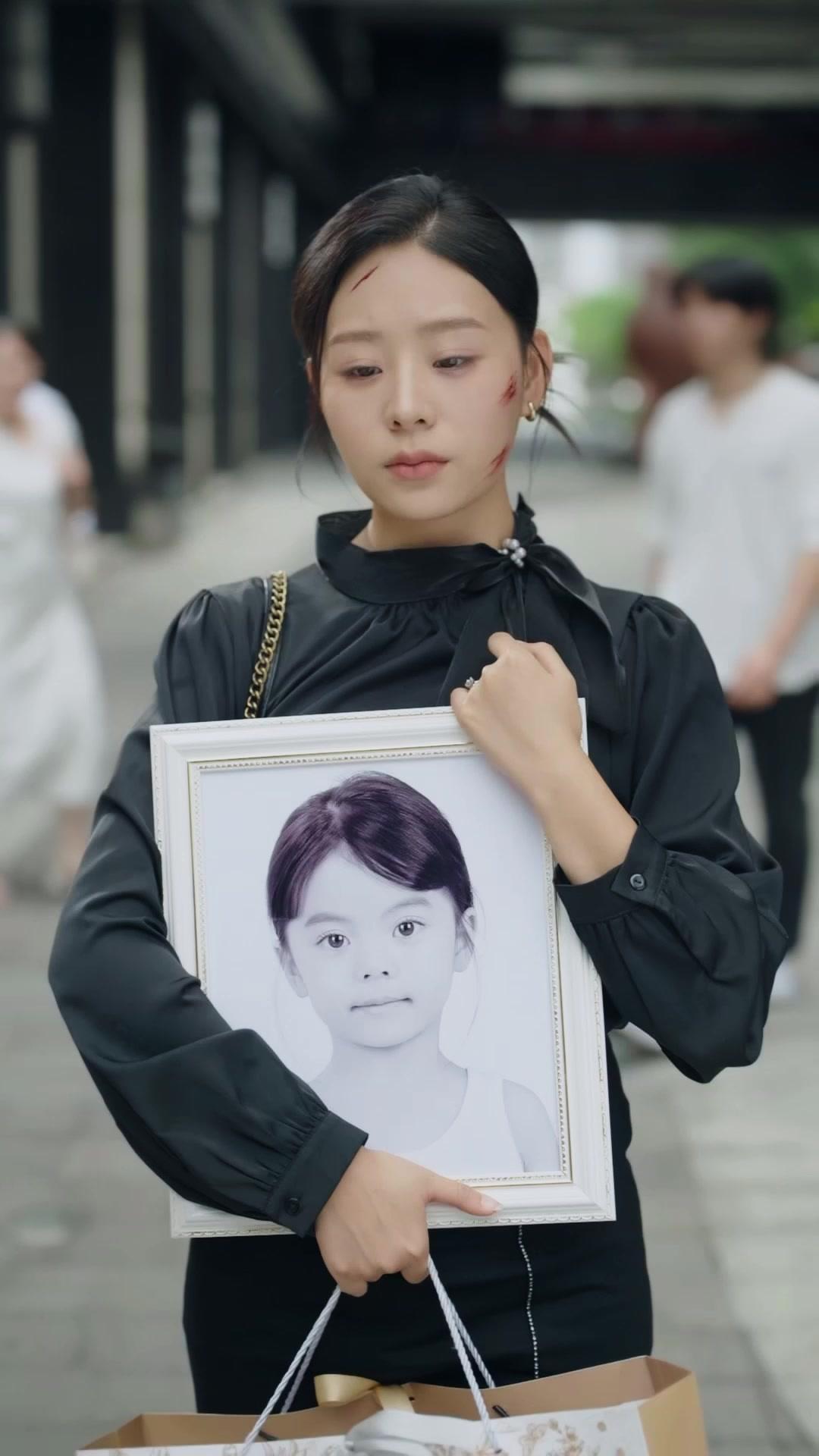 VÉRITÉ AUX CENDRES