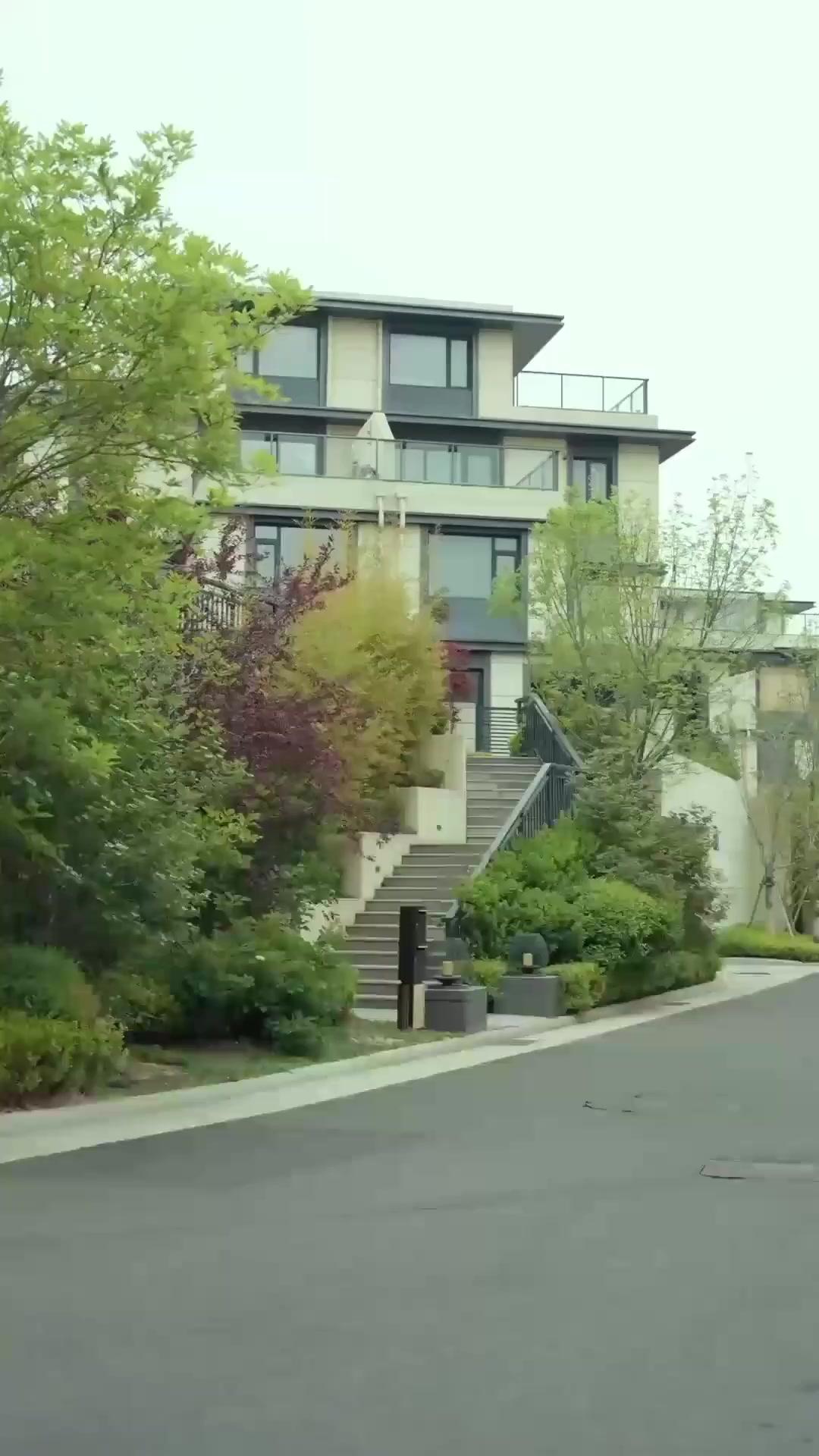 (Dublajlı) Yenilmez Koruma