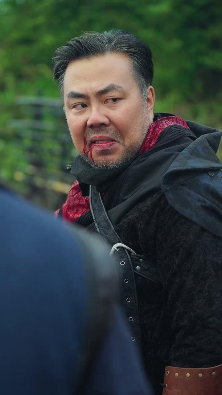 OMG! The "butcher" Son Is the Family Savior!