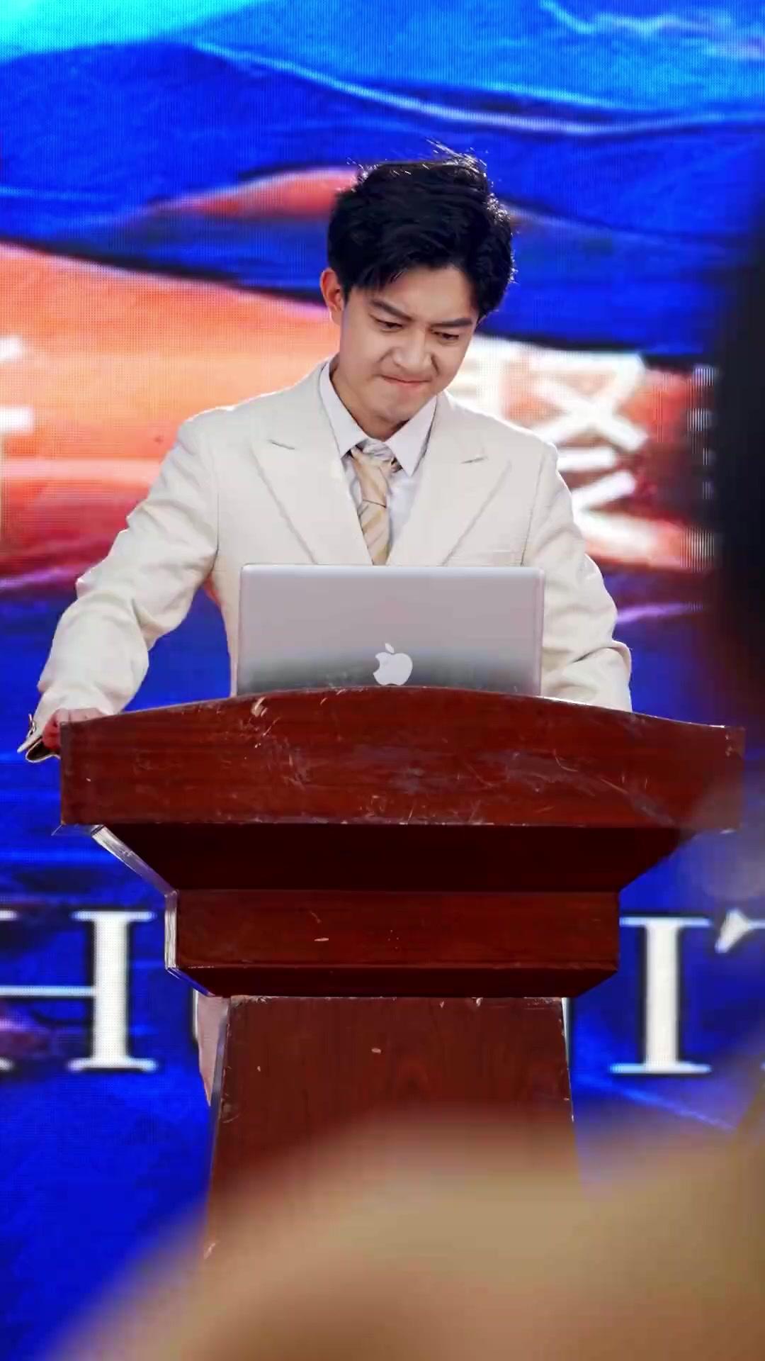 من عبد إلى ملك