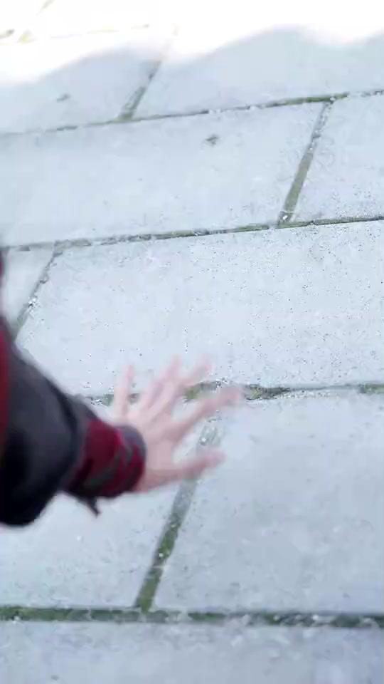 صراع النار والصقيع