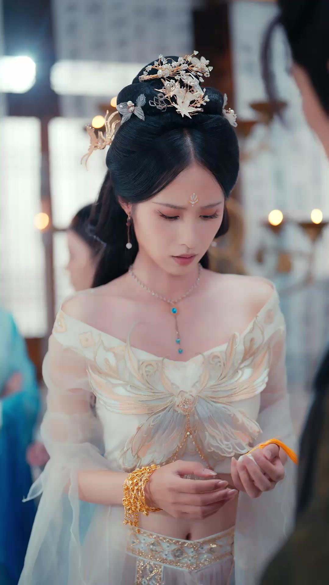 Ikatan Cantik, Kekuatan Abadi