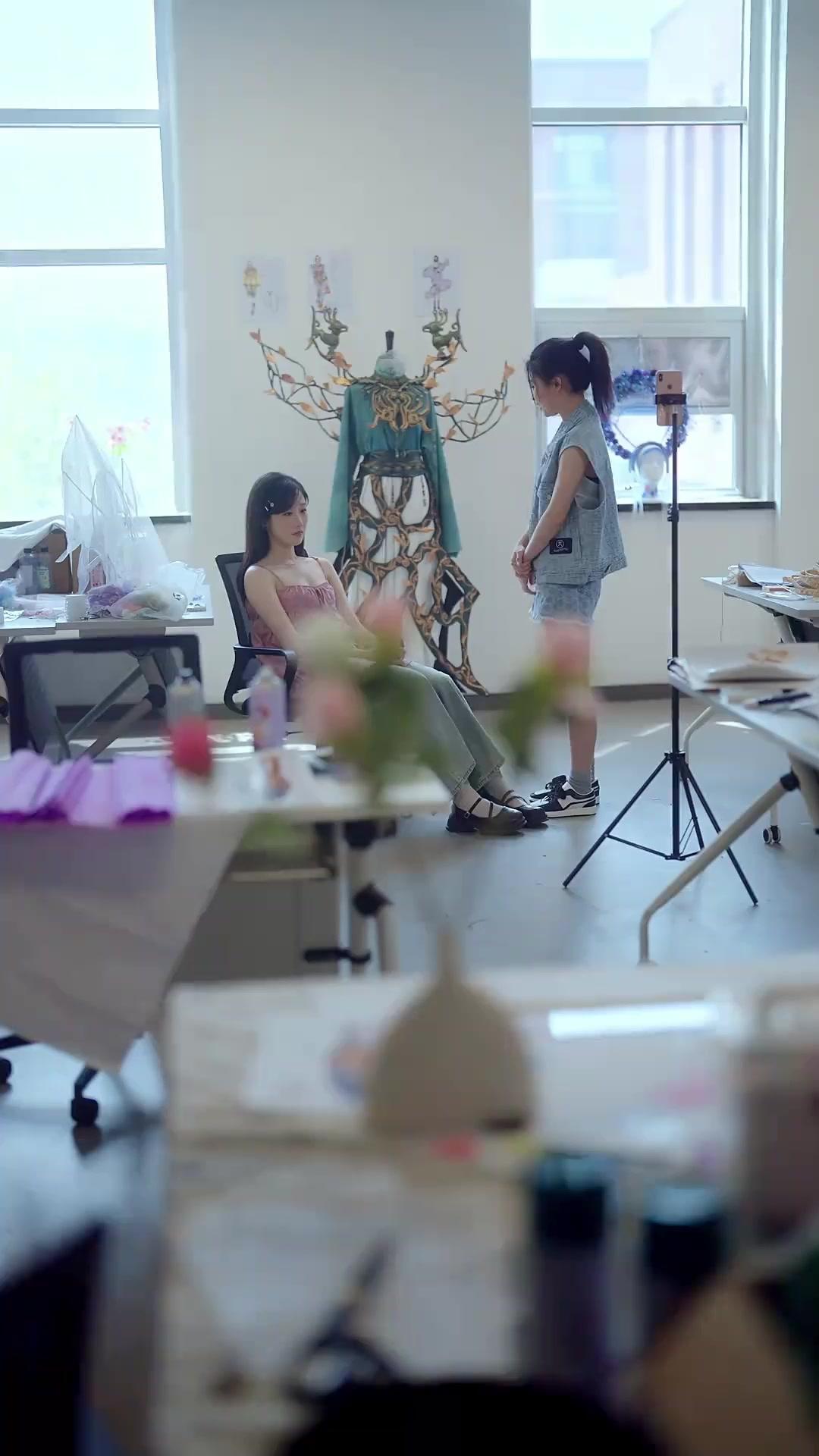 Khoảng Cách Giữa Hai Ta