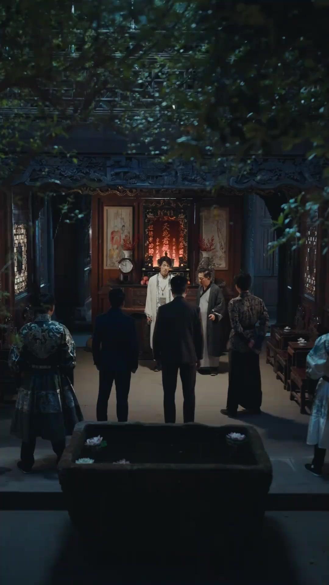 선의 경고, 악의 선택