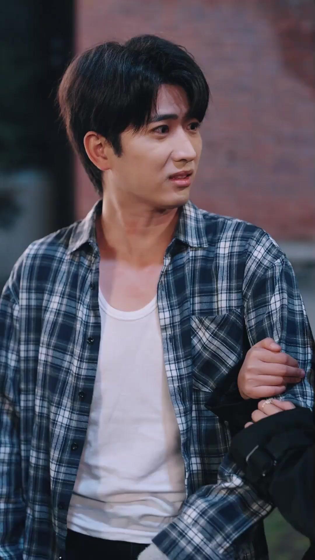 金を生む右手で頂点に立つ！