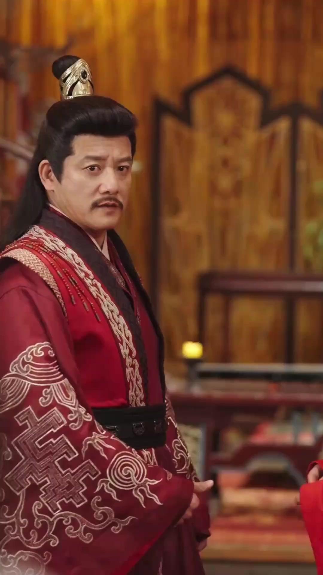 Kue Kenari Pembawa Berkah