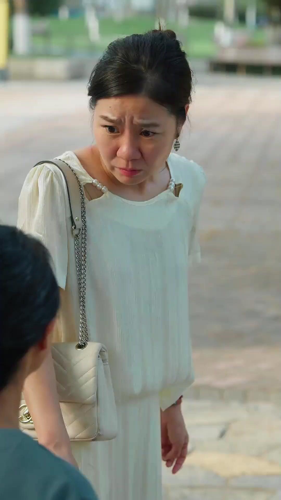 ความมืดใต้ดวงอาทิตย์