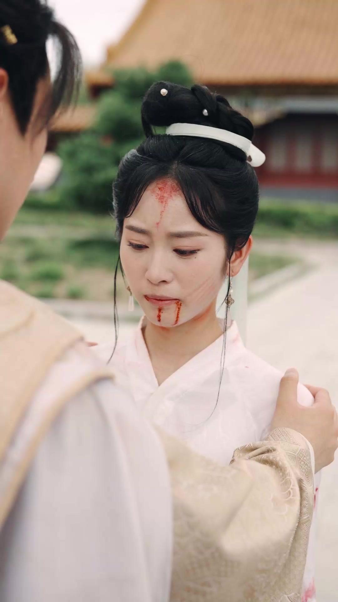 Il Dolore sotto la Corona