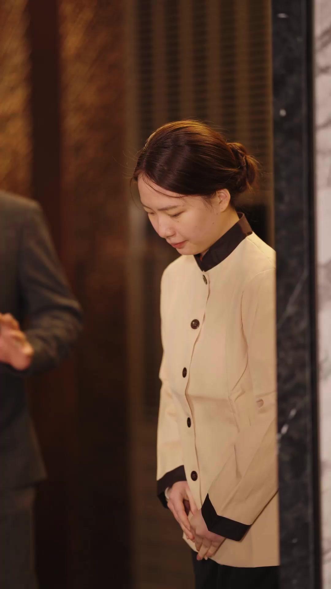 Zwillingsherzen: Liebe in Asche