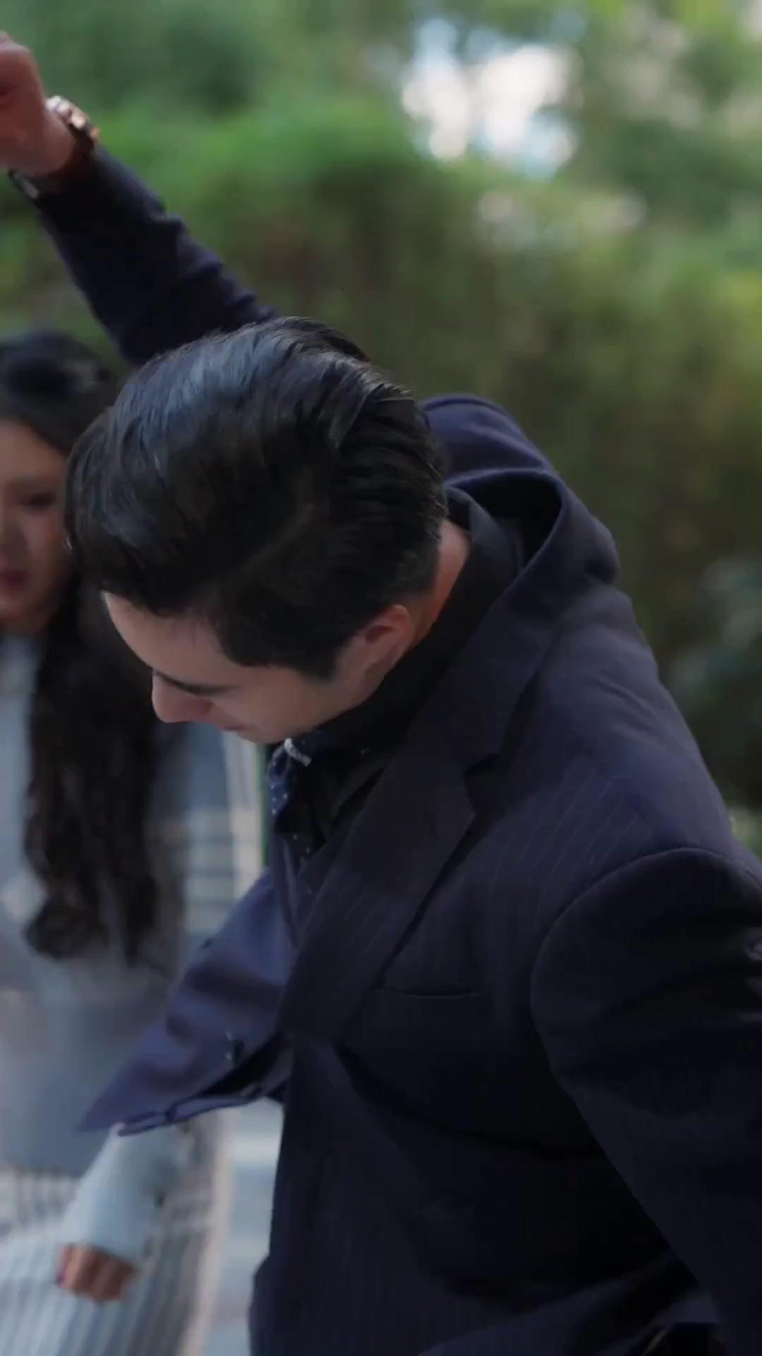 (Dublagem) Sr. Guimarães, Eu Não Te Quero Mais