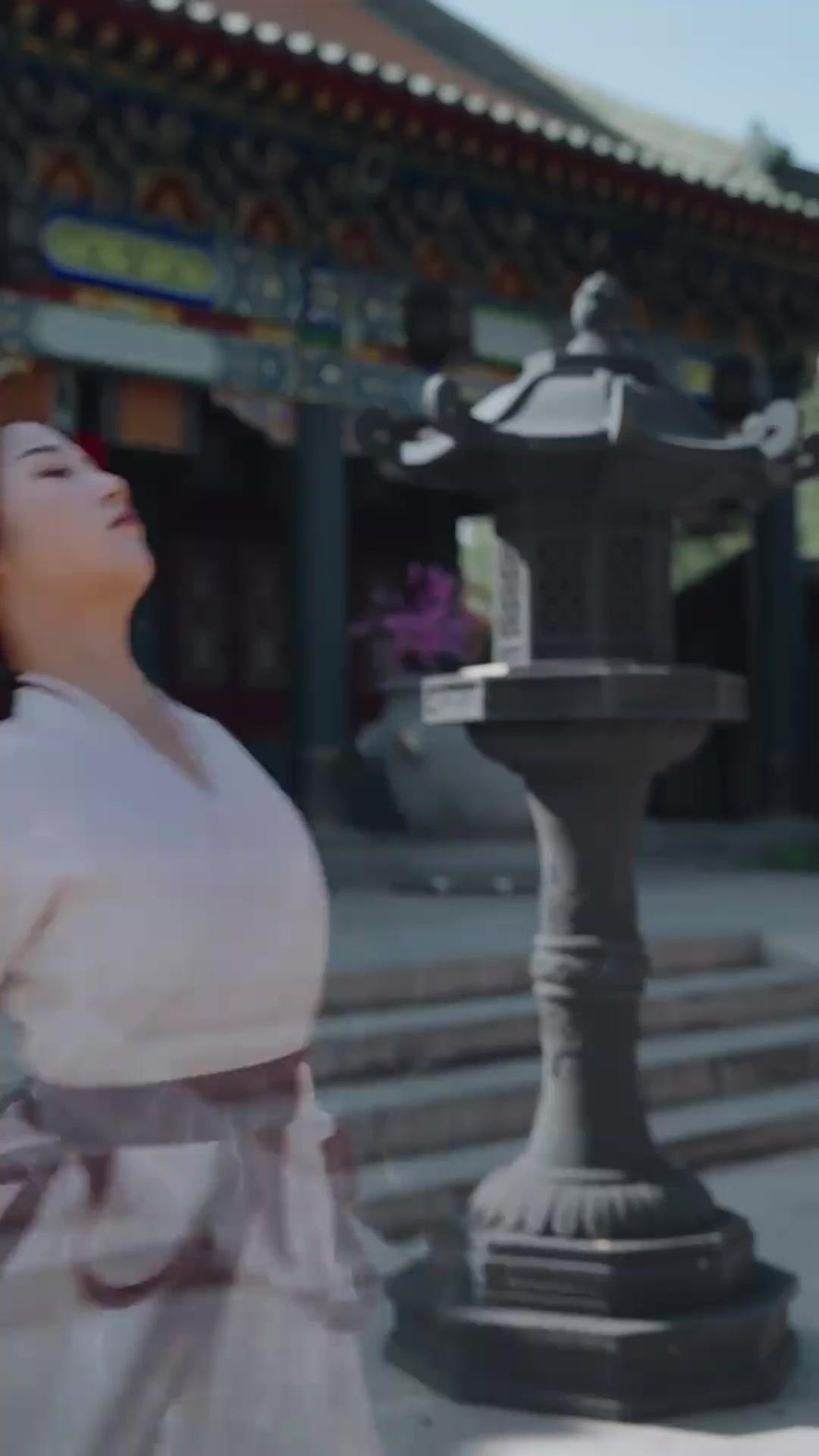 Jenderal Kami Seorang Wanita