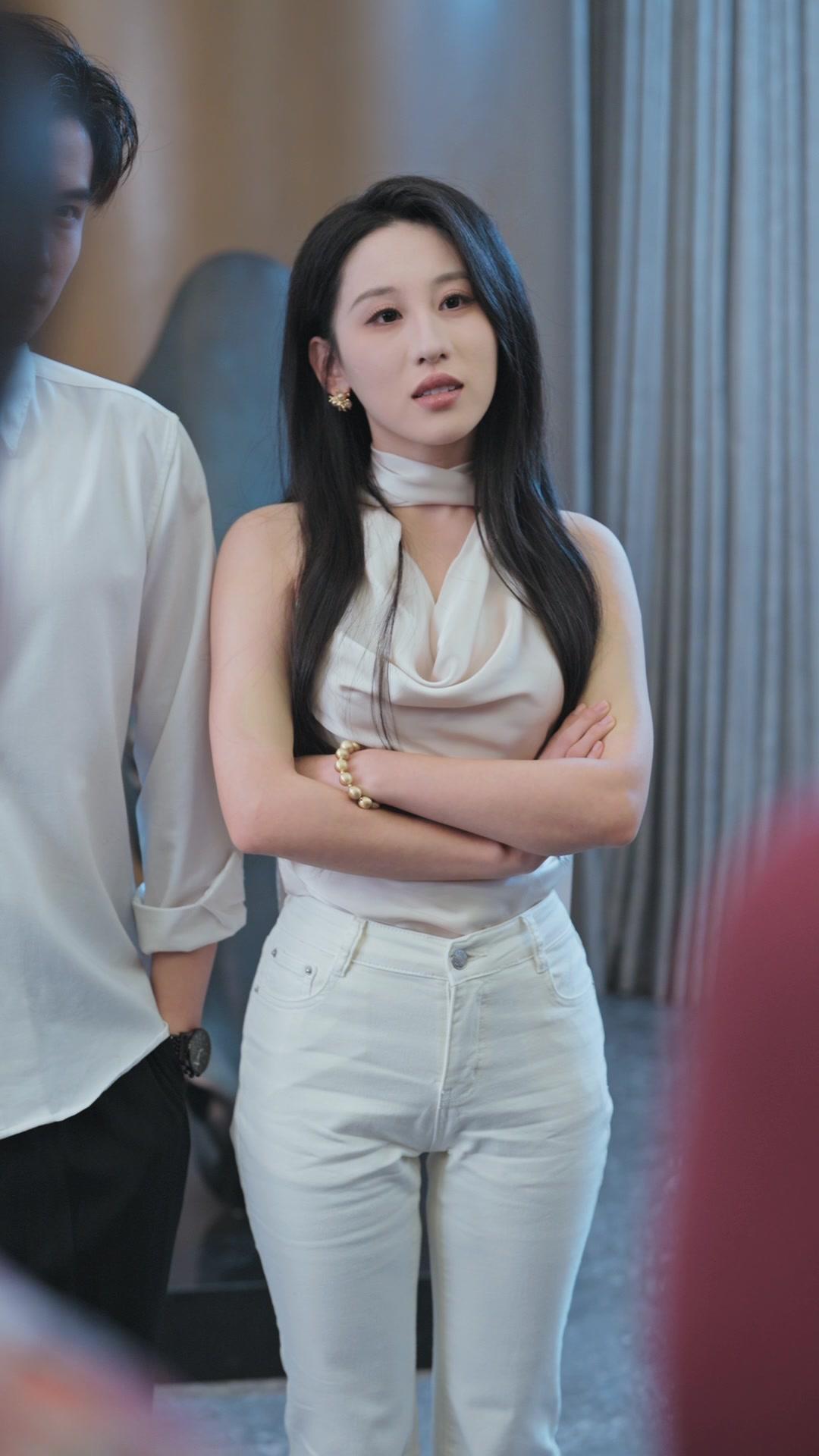 The Lady Boss Takes It All Back