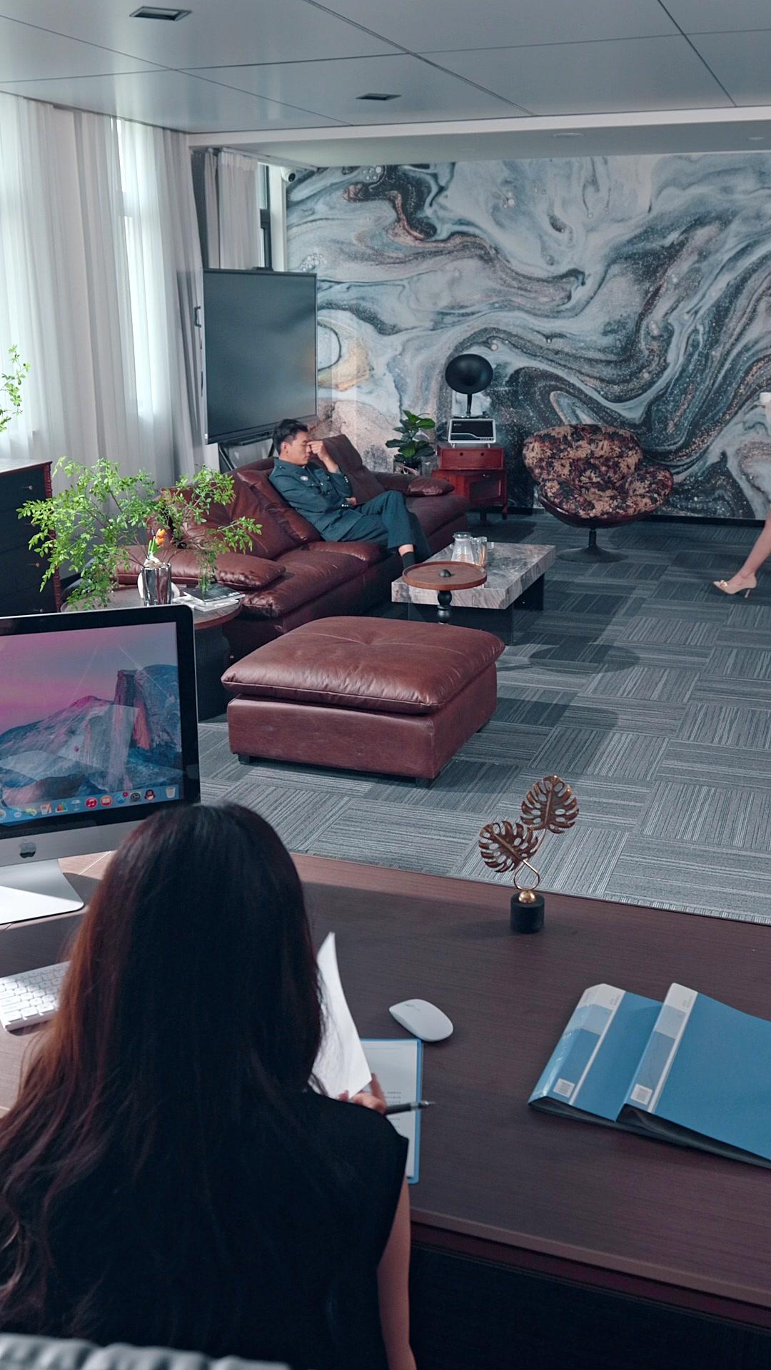 CEO Cantik Naksir Aku