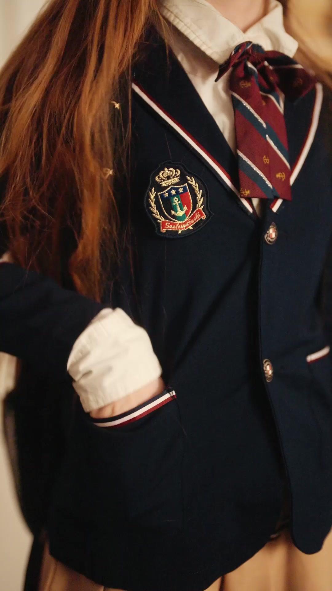 RÉVEILLE-TOI, PAPA ! MAMAN EST À L'AGONIE