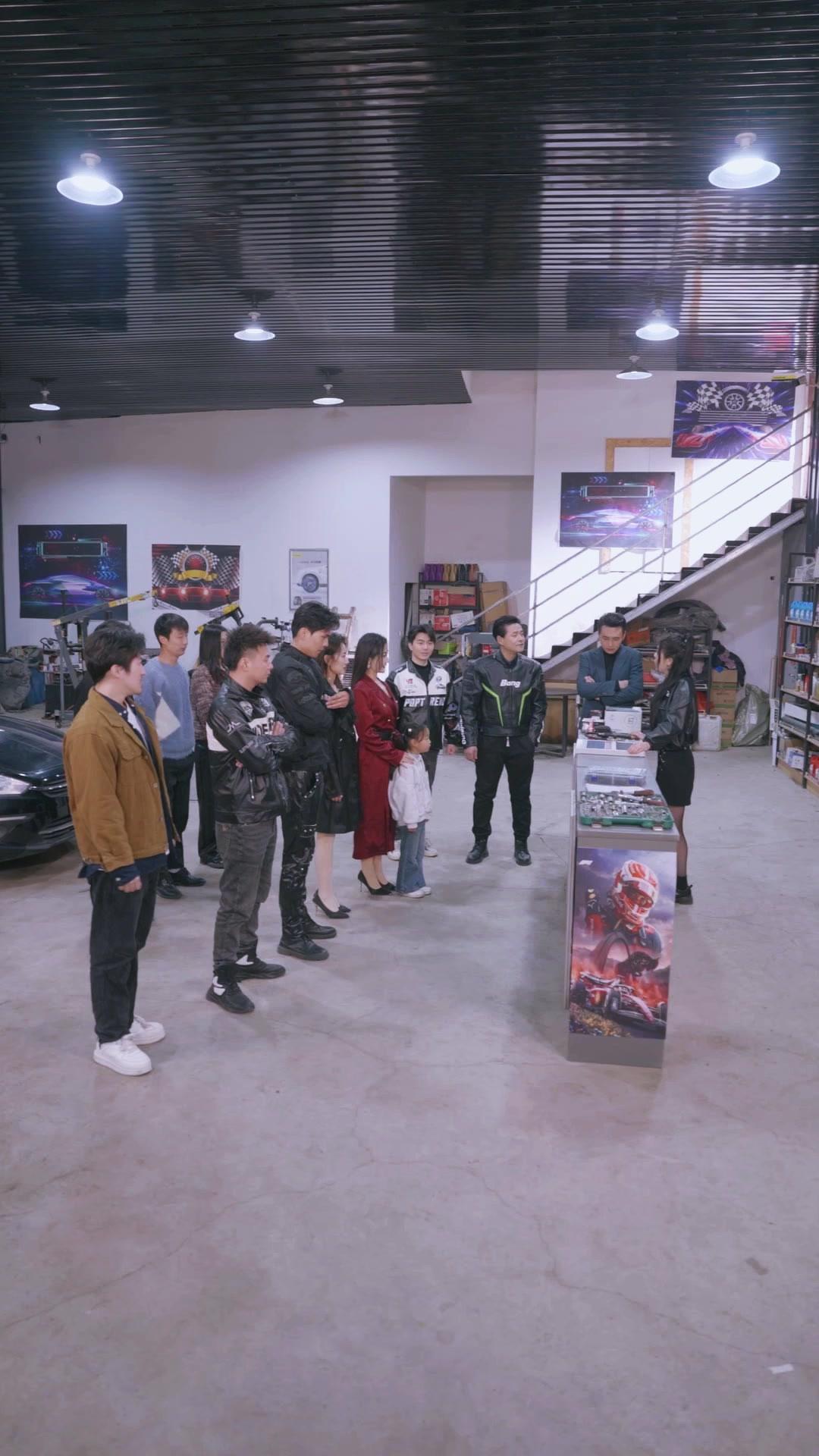 LE DIEU DE LA ROUTE EN TAXI