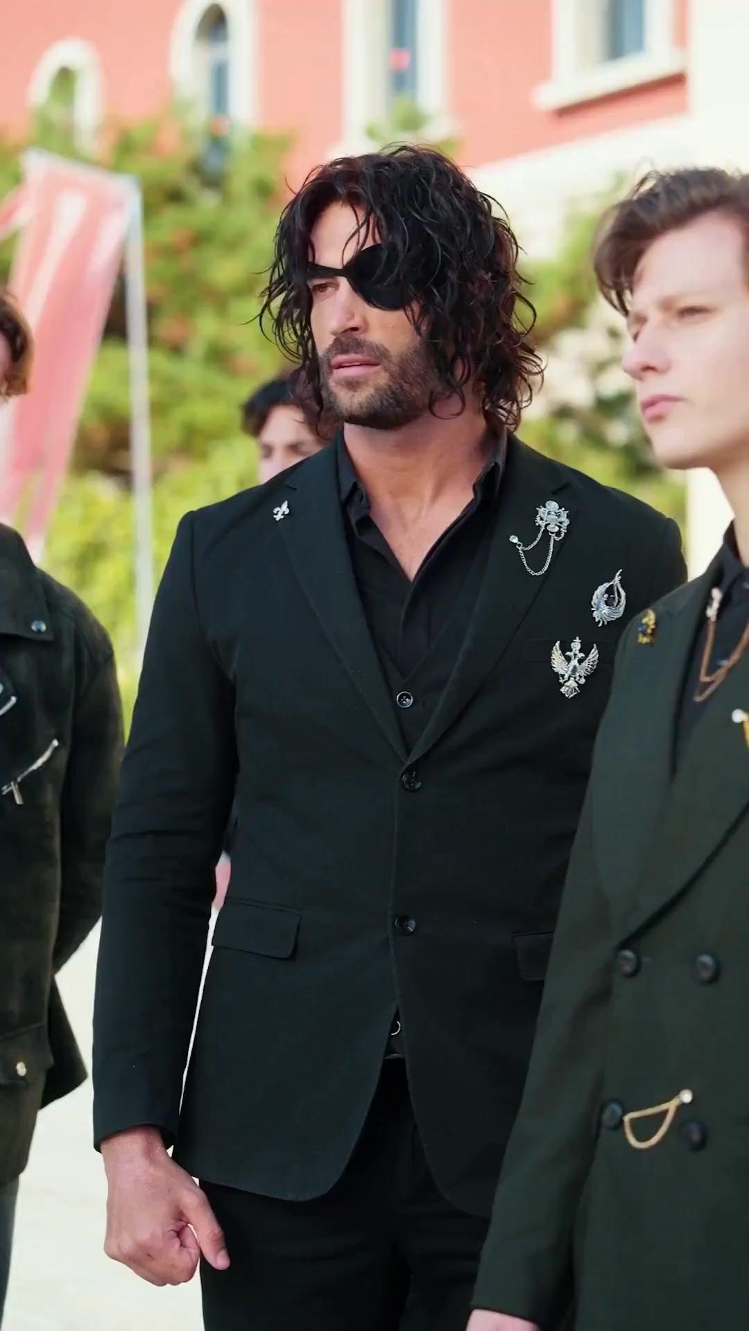 (Dublajlı) Melez Tanrı