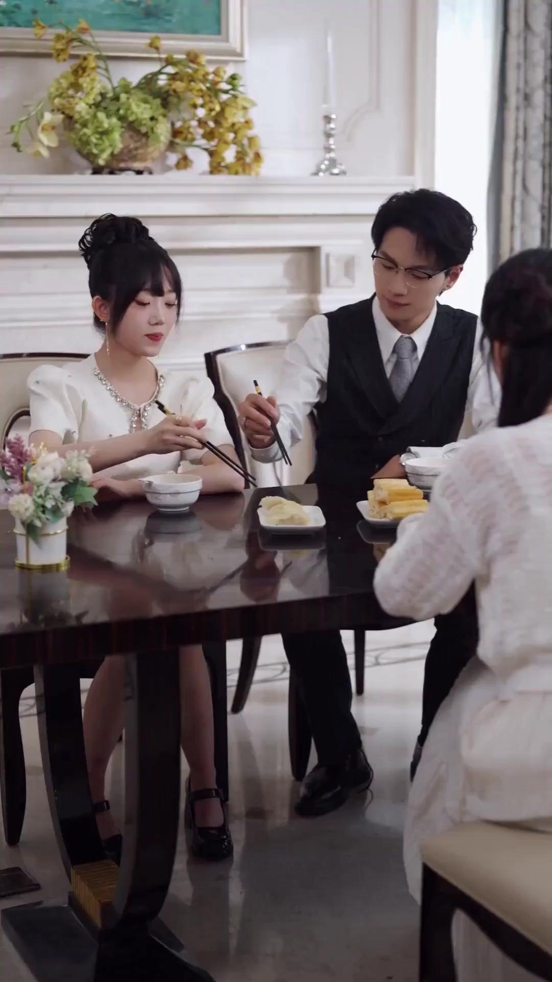 (Dubbed) Too Late: His Stand-In Wife Is Gone