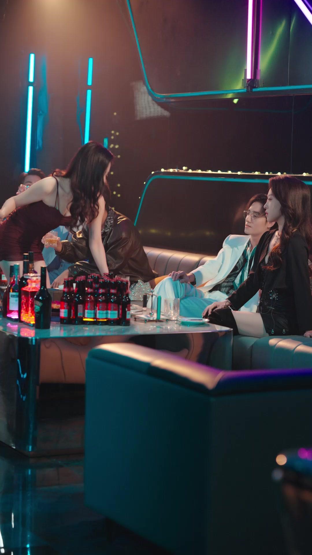 Soy la reina que no te mereces