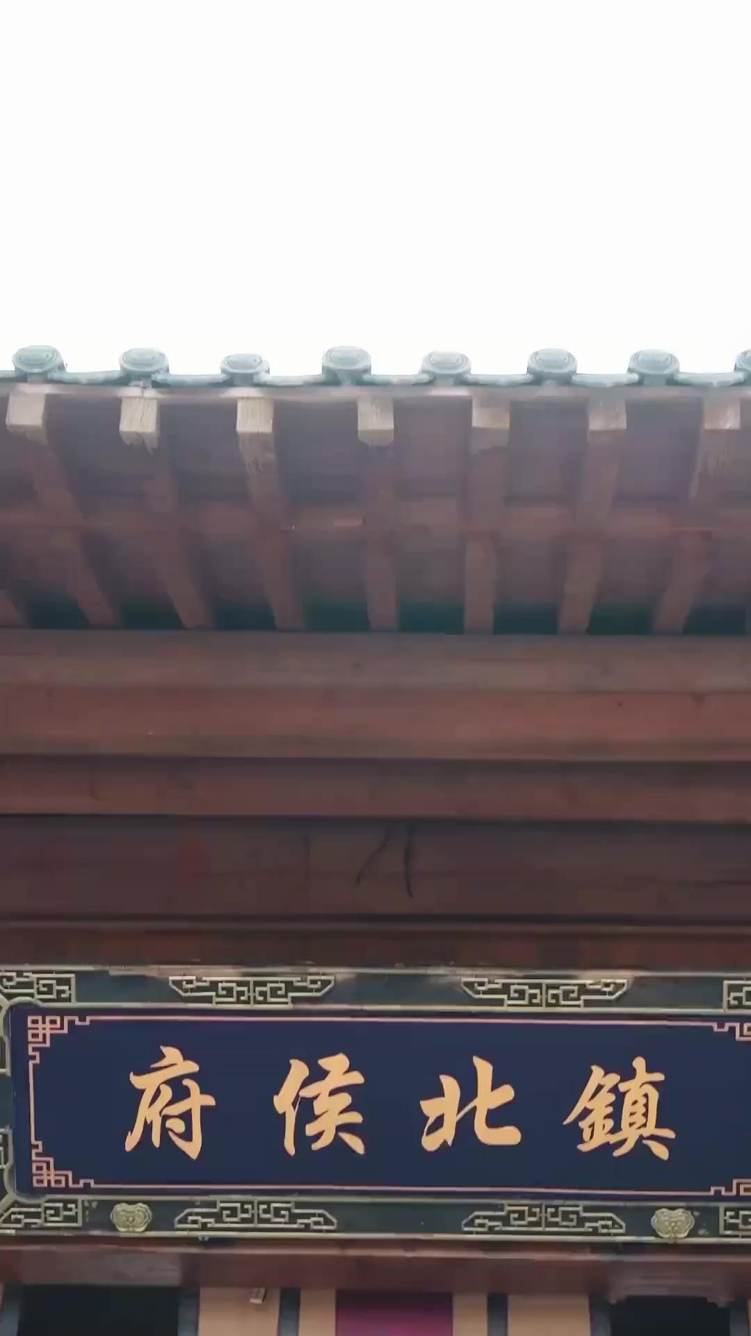 (Dublajlı) Sürpriz Kahraman