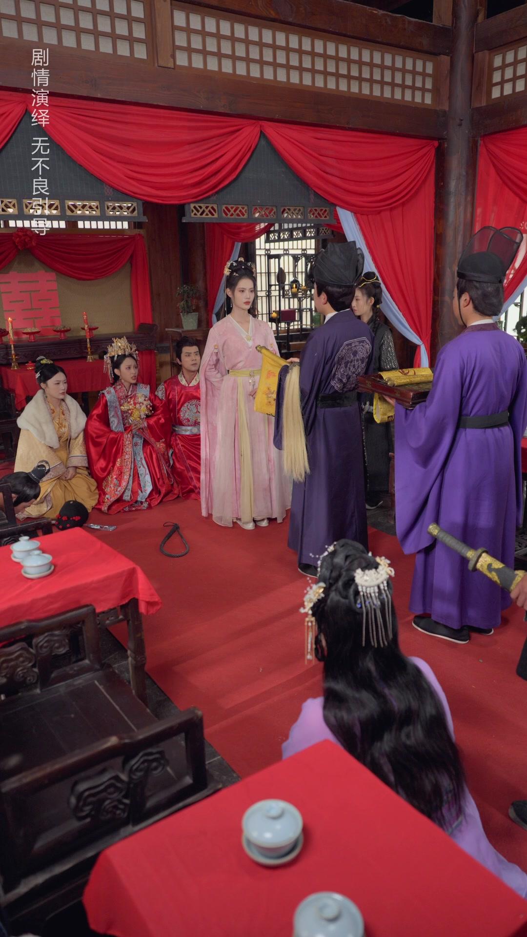 ABANDONNÉE, MAIS OMNIPOTENCE