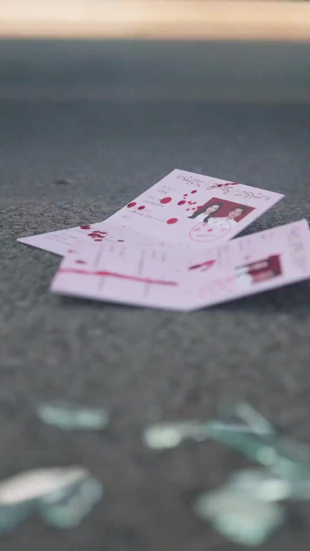 死んだはずの私