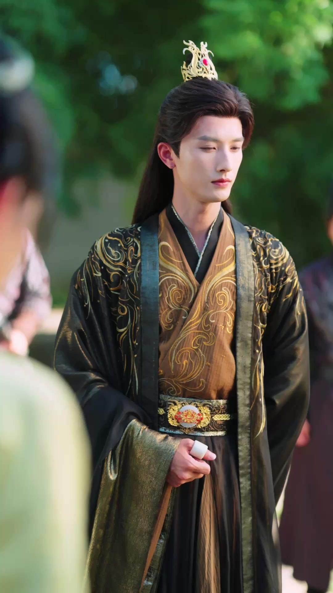 Love Me, or Die by Me!