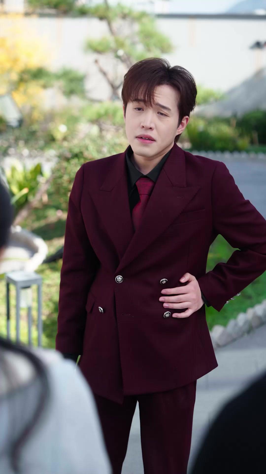 Ex, Beware: My Bonus Sister Has My Back