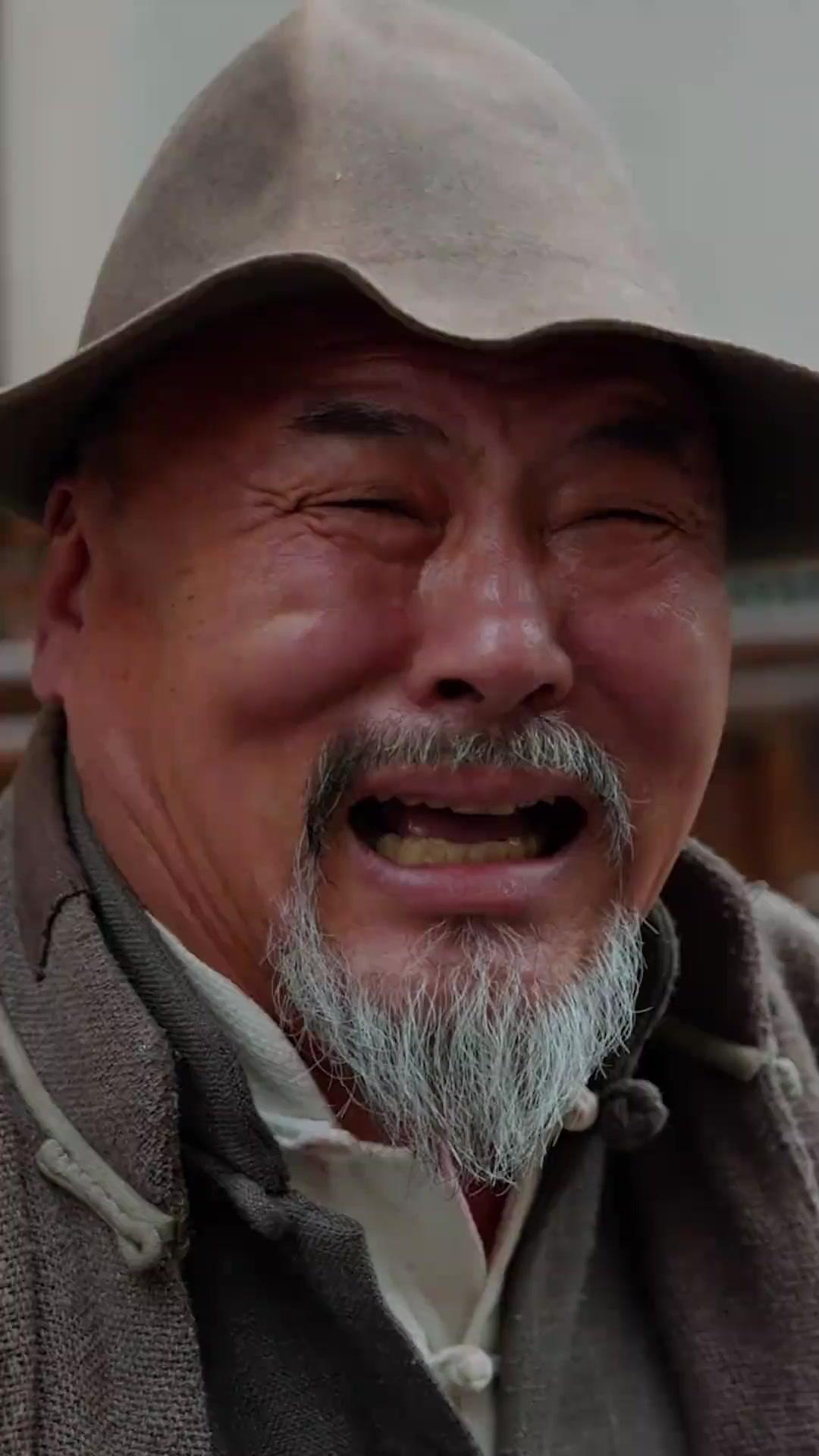 LA PETITE MAÎTRESSE DES OMBRES