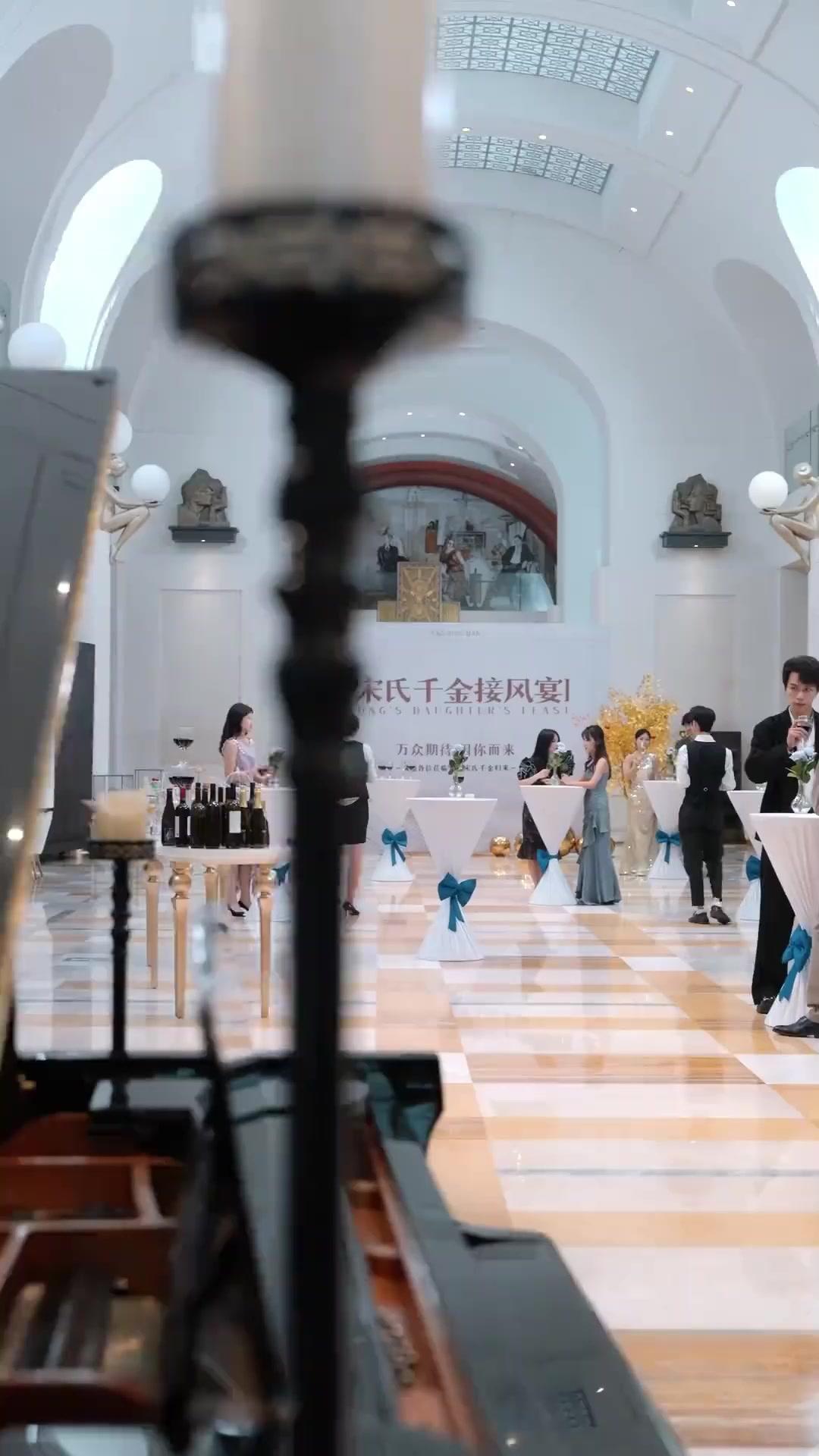 O Engano da Falsa Fênix