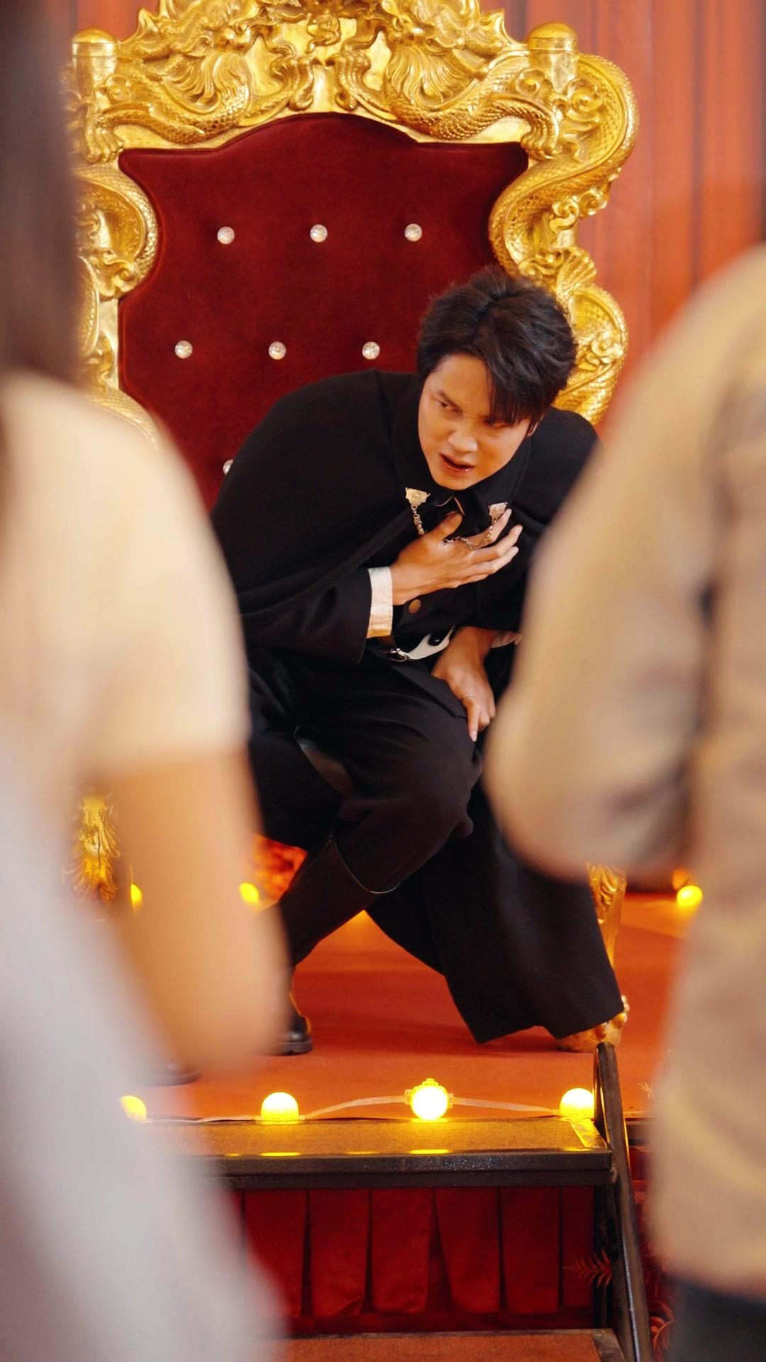 Thần Y Cứu Thế