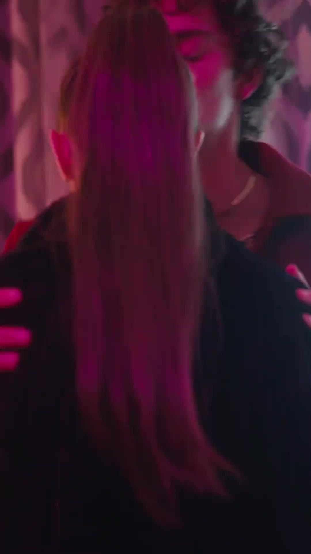 (Doblado)Intercambio de esposos