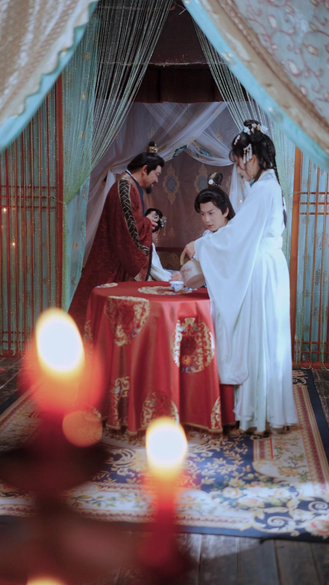 Il Trono di Sangue e Riso