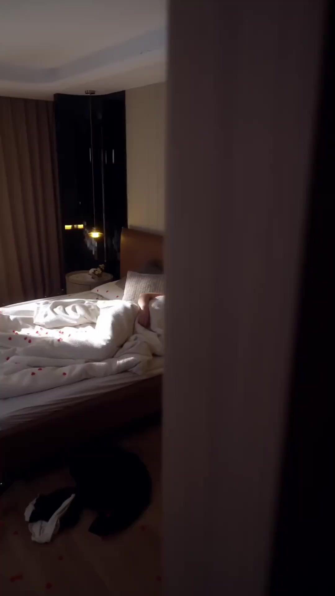 Drunk Night Made Me Billionaire's Fake Wife