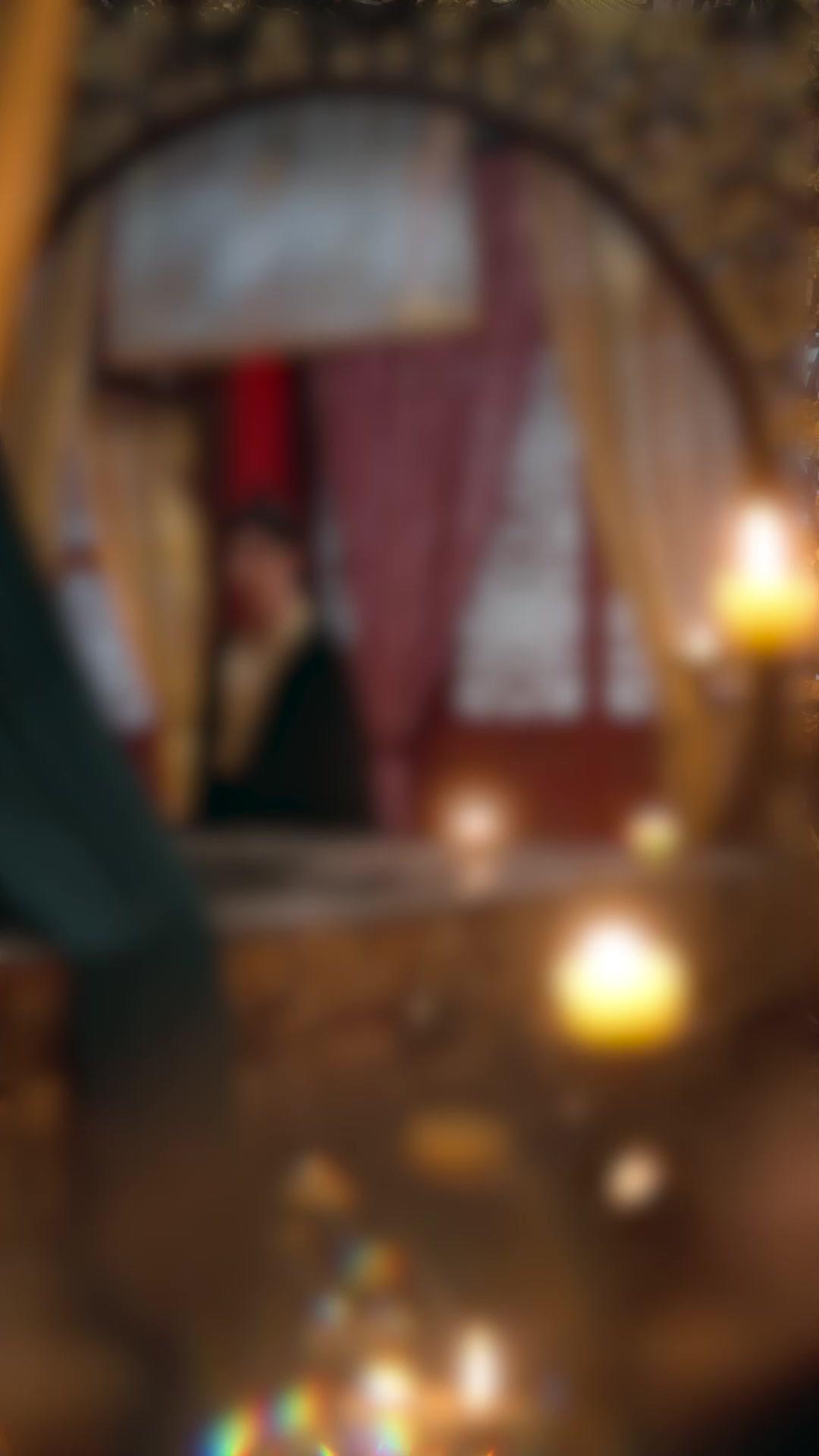 UN SOUVERAIN MAL ÉLEVÉ