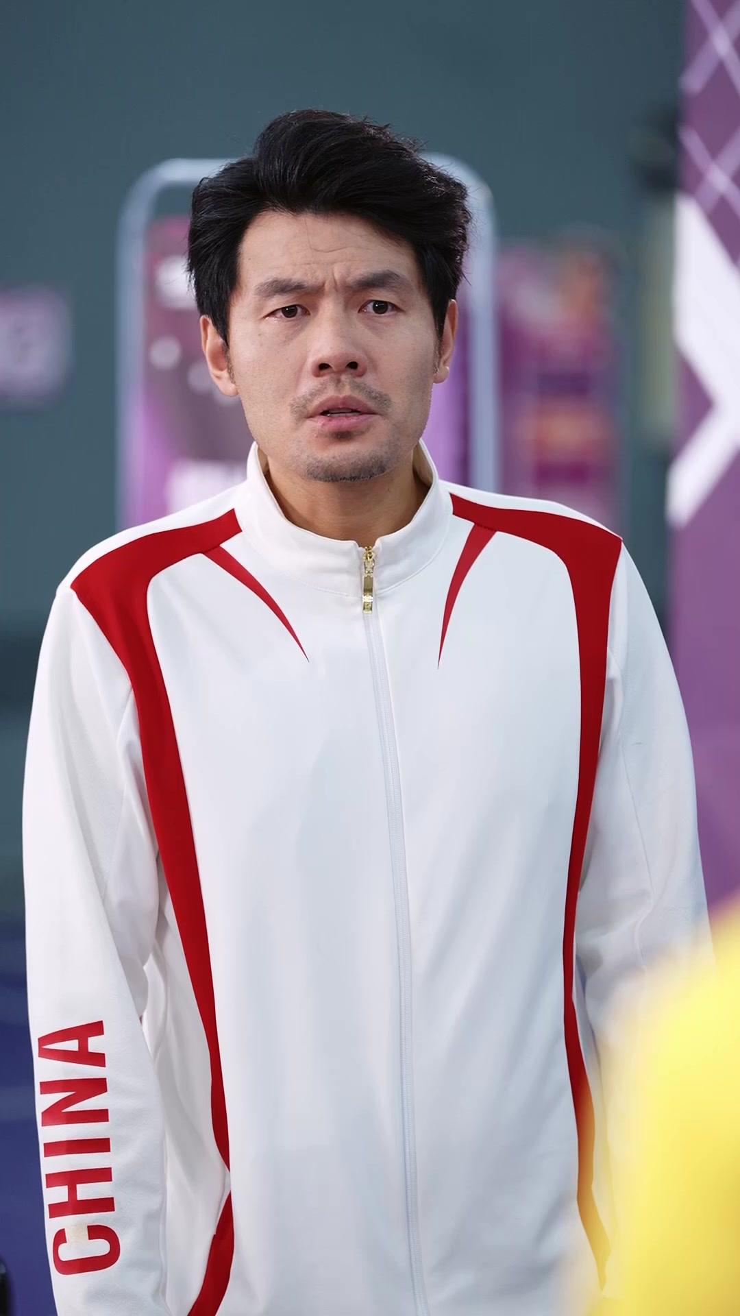 라켓을 든 소녀