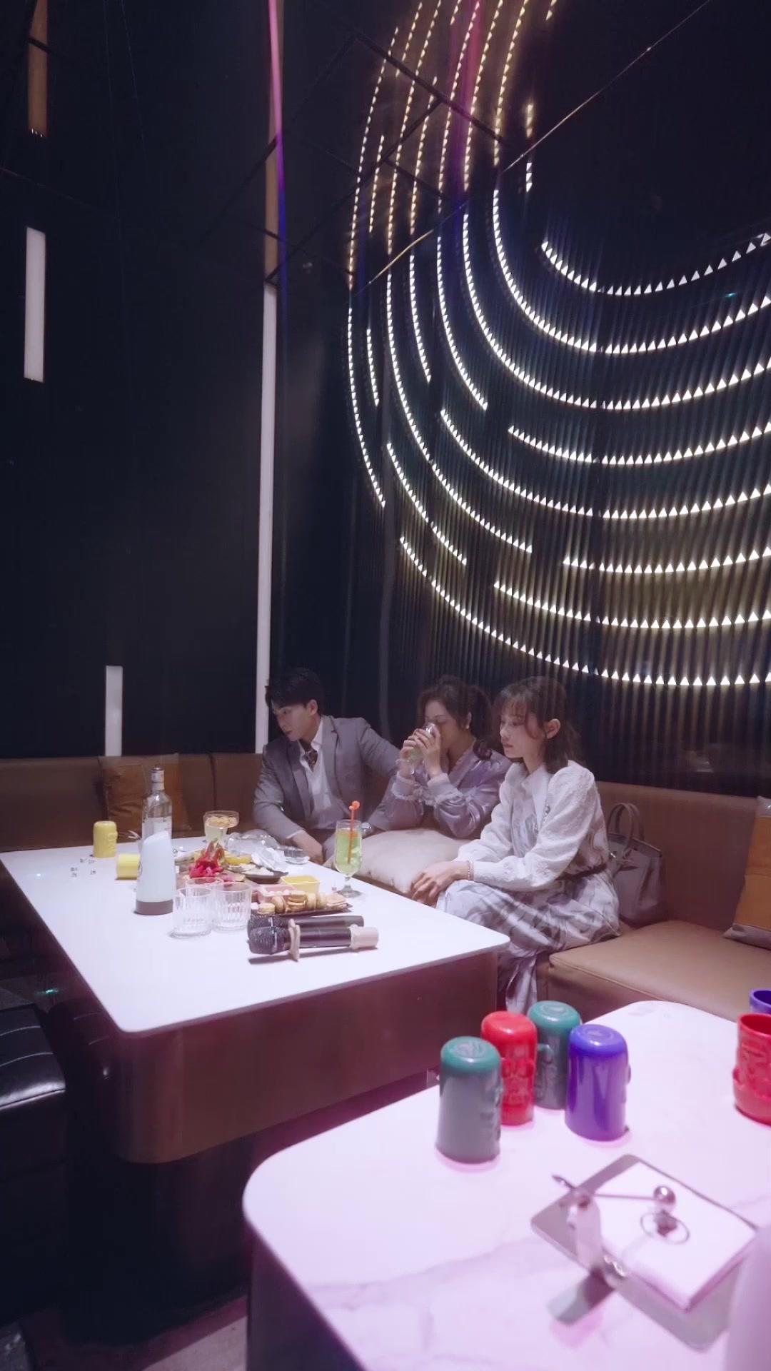 Fingiendo amnesia, atrapé un riquezón