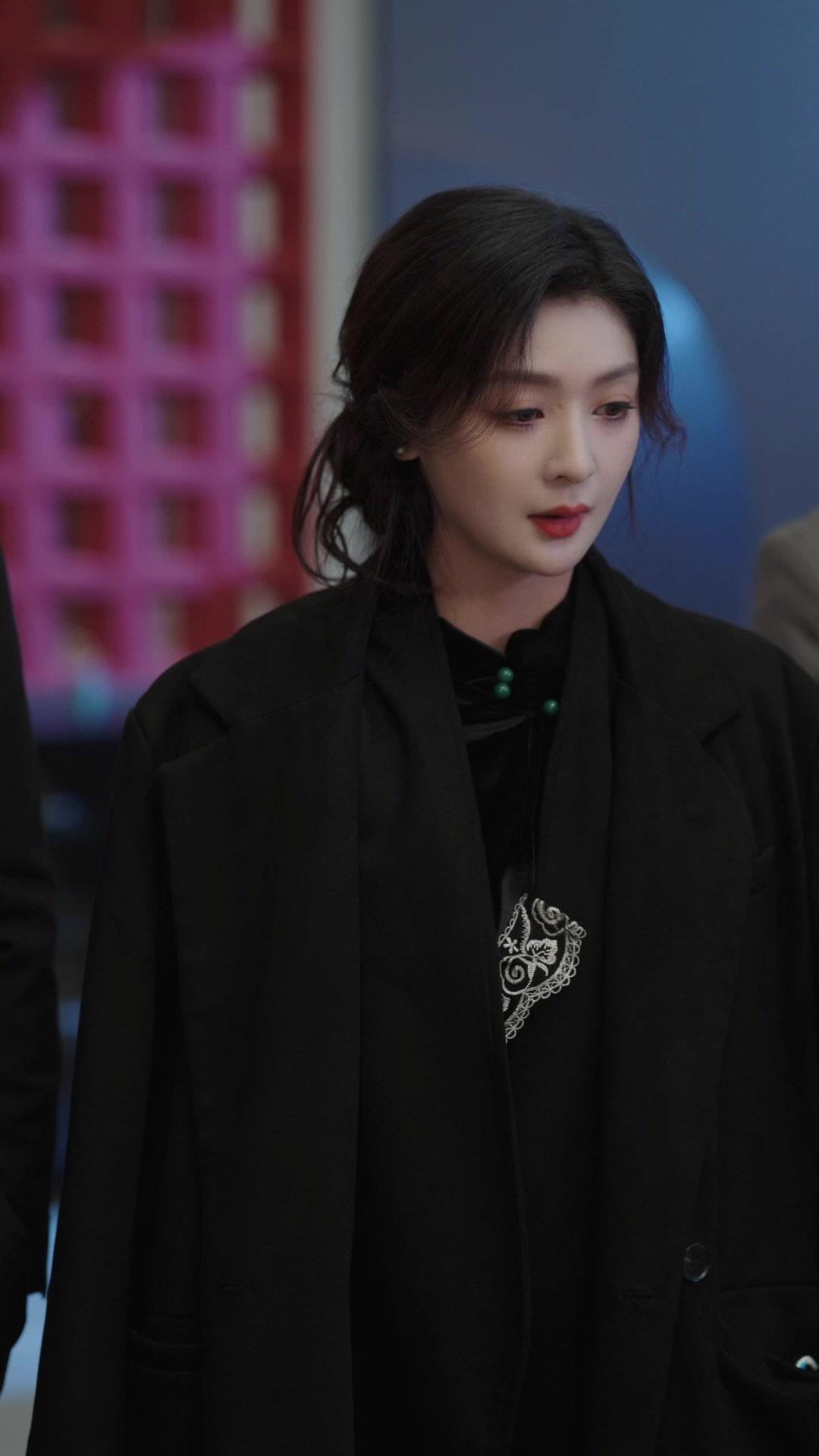 Vợ Tổng Tài Mặc Áo Giáp Sắt 